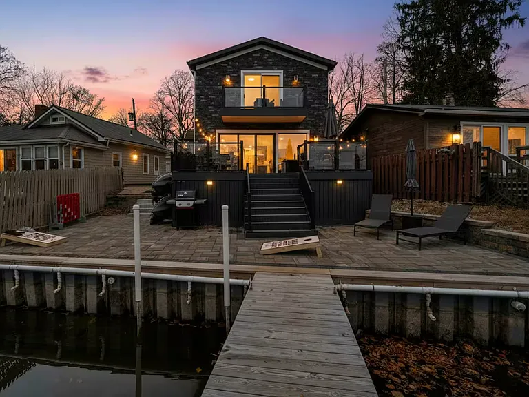 4927 Coleman Dr — Photo 3