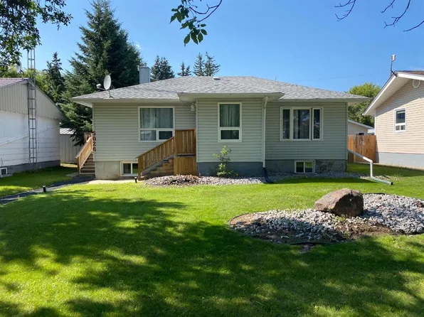 5026 E 47th St, Daysland, AB T0B 1A0