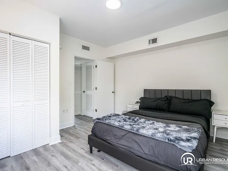 1007 Bay Dr #201 — Photo 23