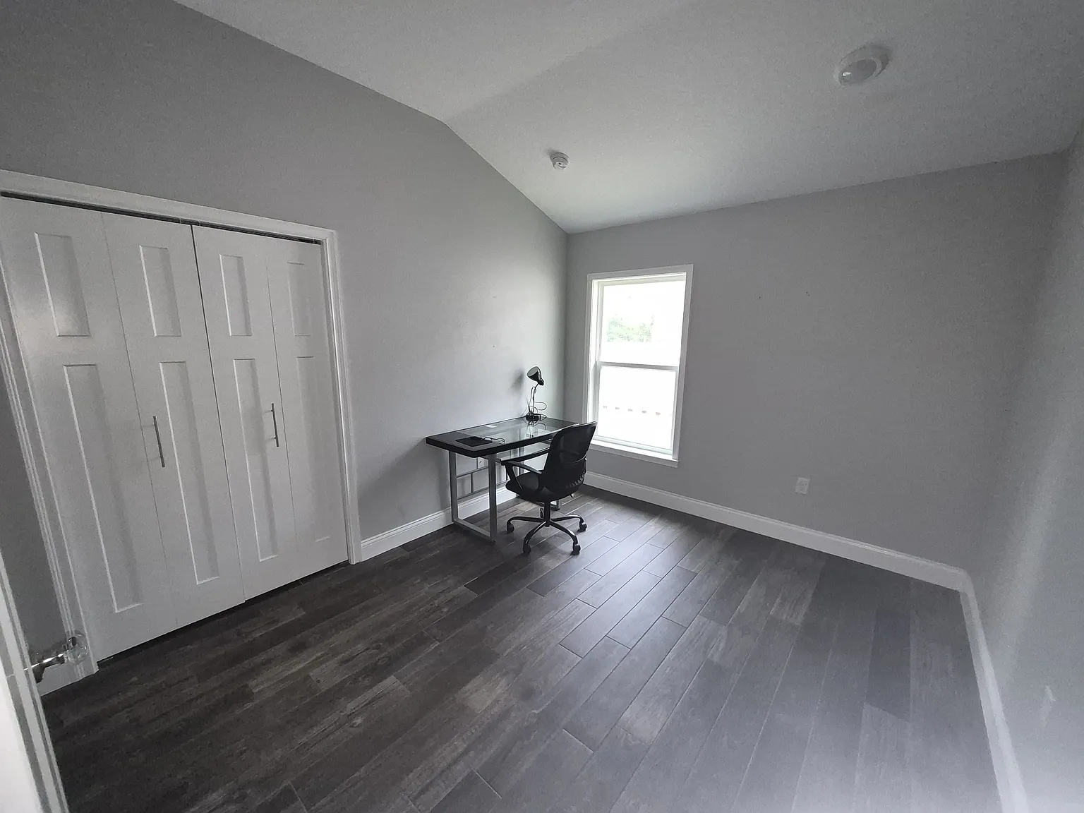 3 bed, 1428 sqft, $1,698 — Photo 4