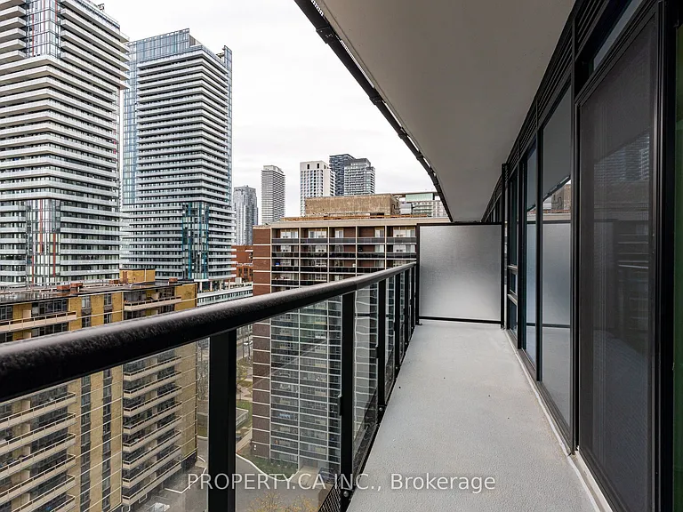 127 Broadway Ave #1401 — Photo 19