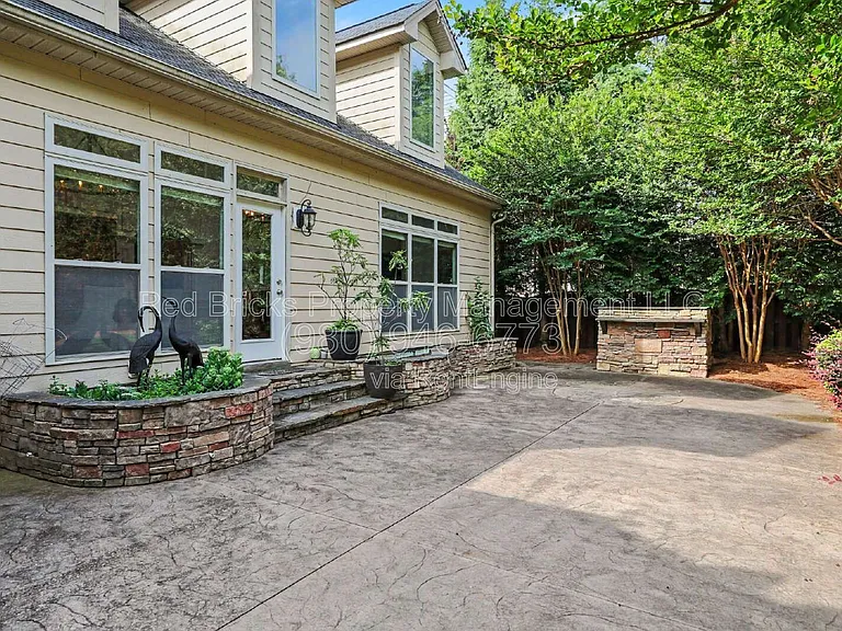 10644 Euclid Ave NW — Photo 28