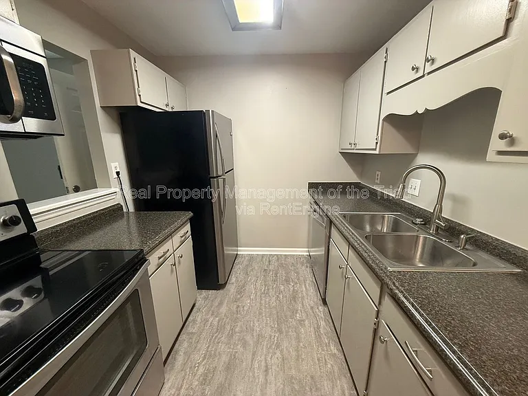 5661 Hornaday Rd #G — Photo 3