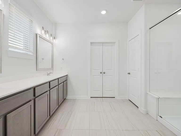 21647 Alberta Forest Cir — Photo 14