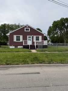 233 Oliver St, Waterloo, IA, 50703