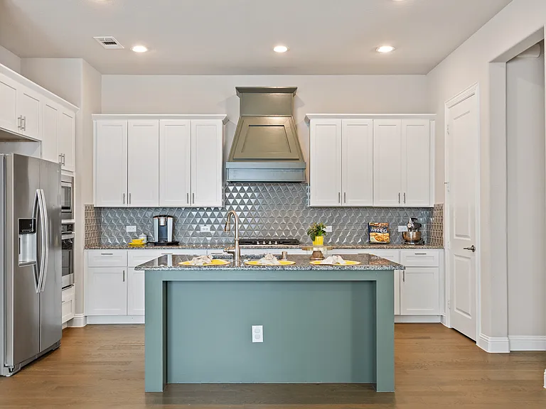 4129 Angelina Dr — Photo 8