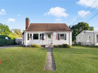 145 Vernon St, Warren, RI 02885