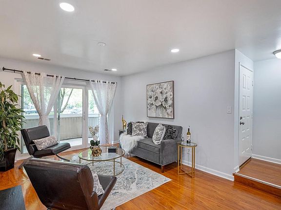 4th image of 13119 Wonderland Way #13149