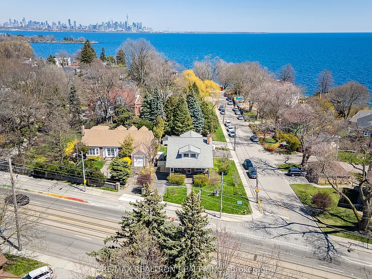 2585 Lake Shore Blvd W — Photo 49