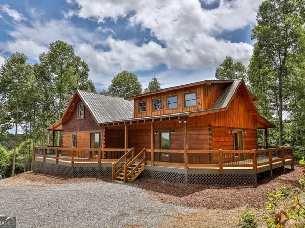 136 Pack Creek Rd, Blue Ridge, GA 30513