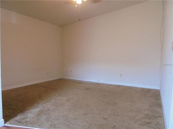 4th image of 9103 Sandcroft Ct