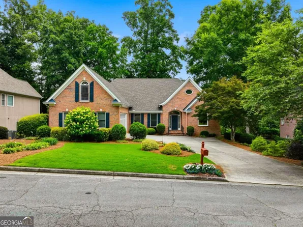 1085 Waterbury Close, Powder Springs, GA 30127