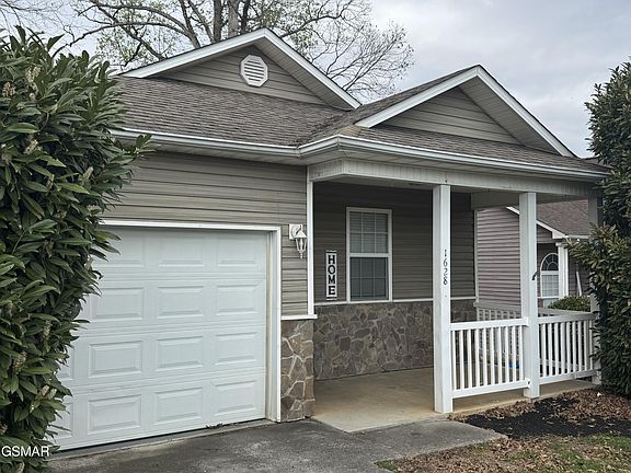 2nd image of 1628 Monte Vista Dr