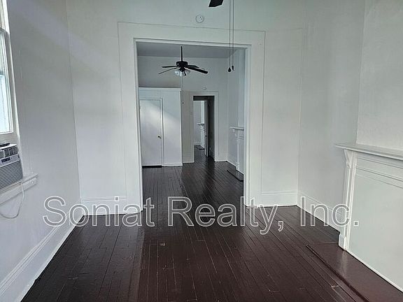 2nd image of 3612 Palmyra St