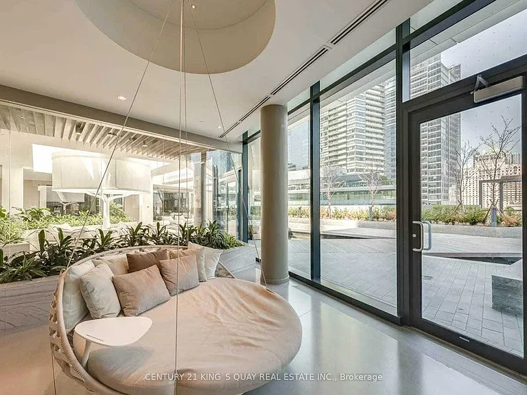 88 Harbour St #4204 — Photo 5