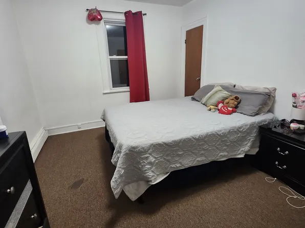 360 Lincoln Avenue image 3 of 7