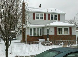 208 N 5th St, National Park, NJ 08063