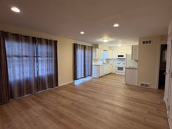 4th image of 5891 Frank Ave NW