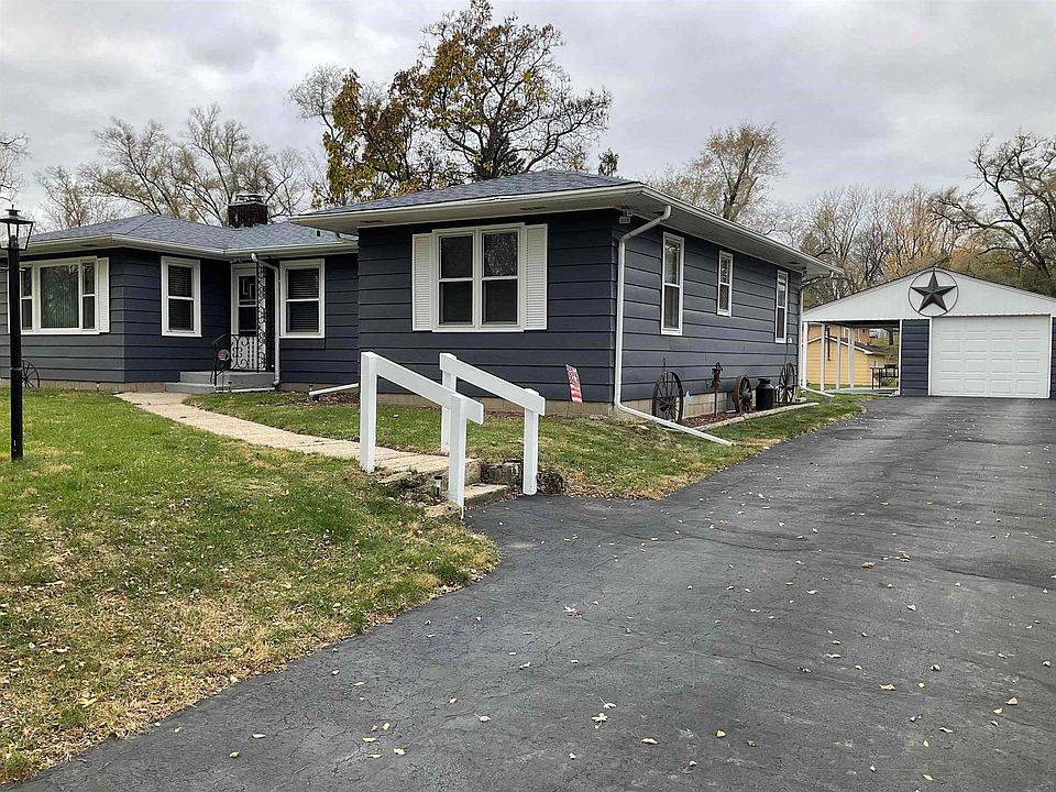 1st image of 3709 Navaho Ave