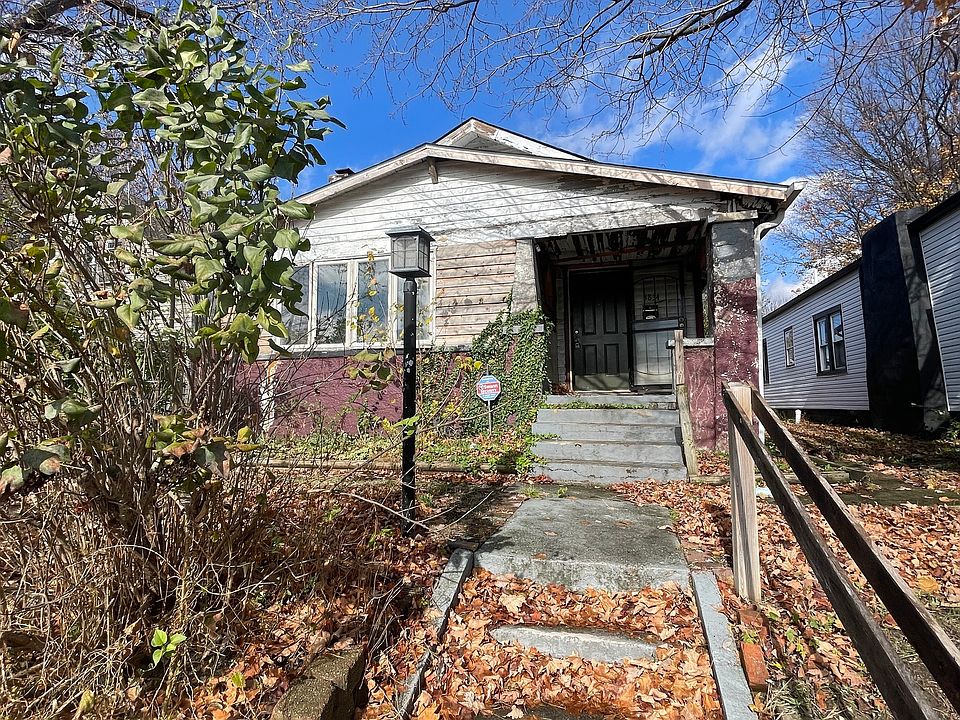 1st image of 3834 E 13th St