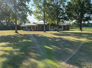 540 Harper Rd, Hineston, LA 71438