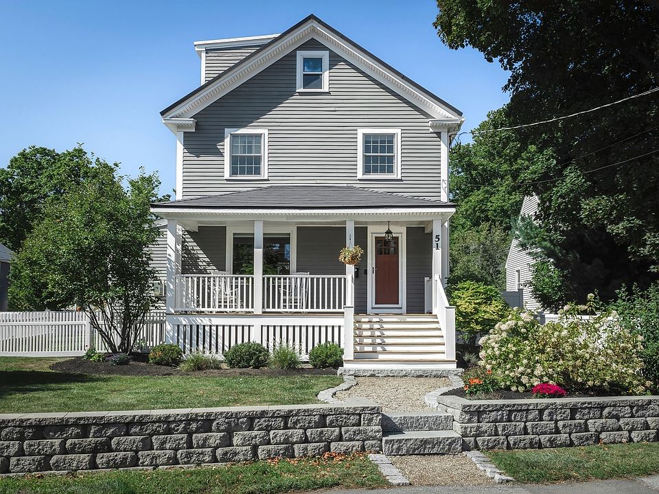 1st image of 51 Topsfield Rd
