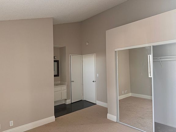 4th image of 244-250 E Nevada St #244-8