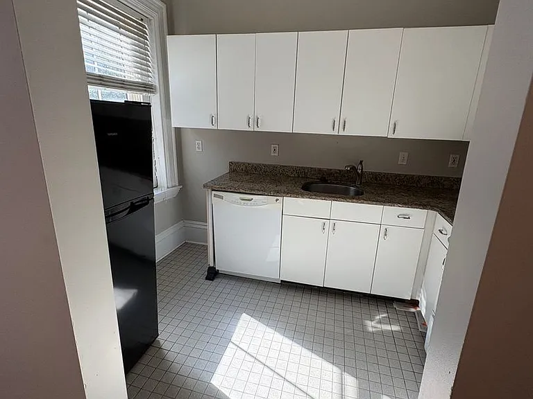54 E Springfield St #3 — Photo 4