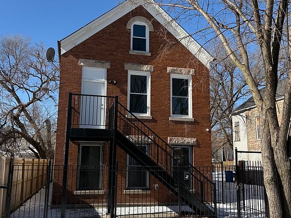 2nd image of 1642 S Karlov Ave