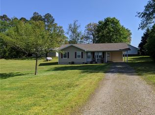 60 Cagle Rd, Jasper, GA 30143