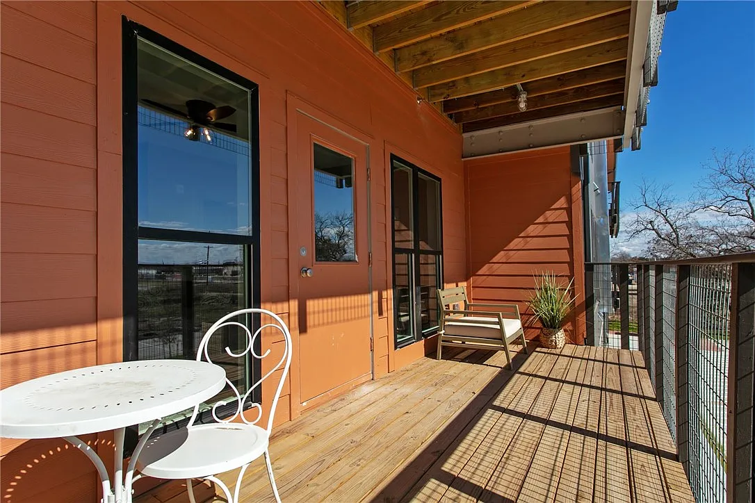 1 bed, 615 sqft, $1,250 — Photo 2