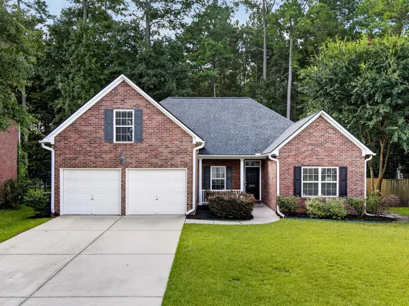8719 Evangeline Dr, North Charleston, SC 29420