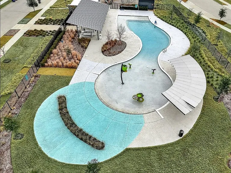 1700 Hydrangea Ln — Photo 12