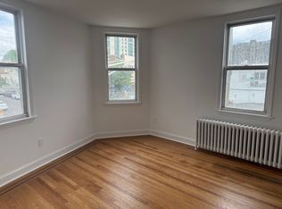 662 Anderson Ave #2, Cliffside Park, NJ 07010