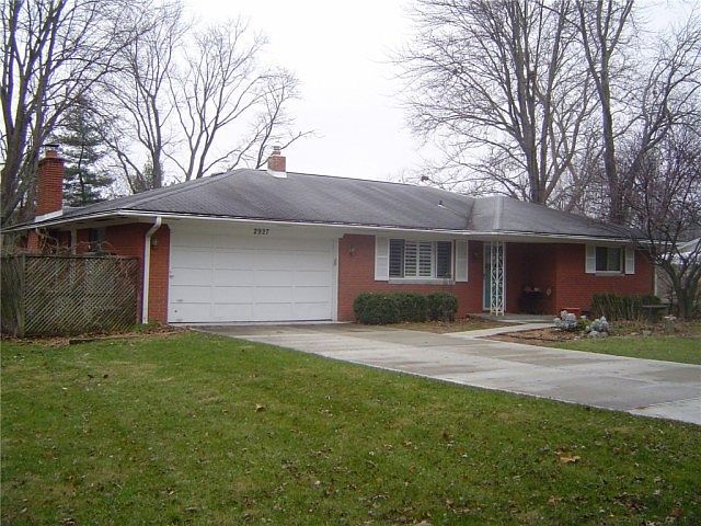 1st image of 2927 Tulip Dr