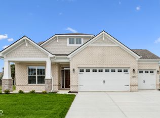 5024 Carmine St, Brownsburg, IN 46112