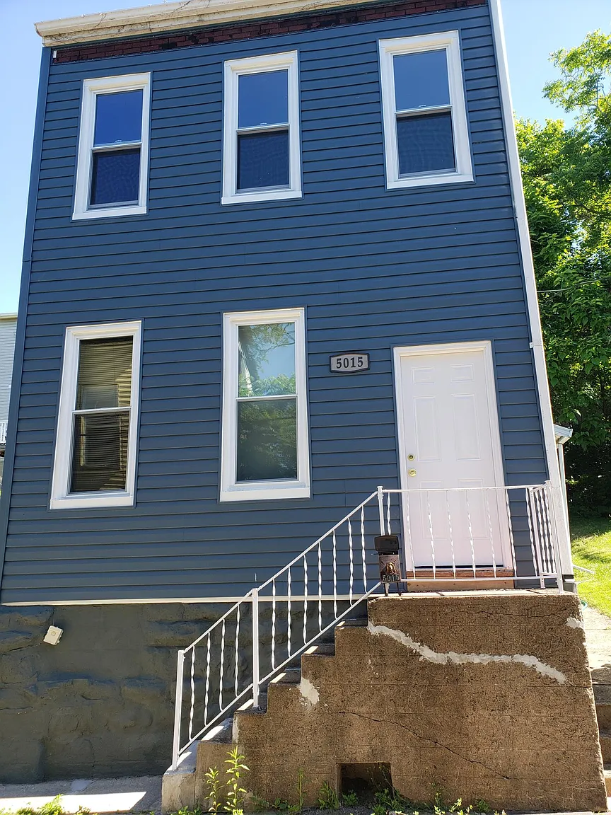 5015 Jordan Way photo 1