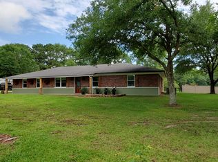 795 Sharon Moss Rd, Laurel, MS 39443
