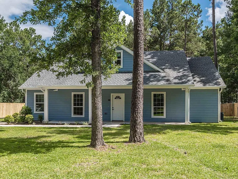 7705 Pin Oak St — Photo 1