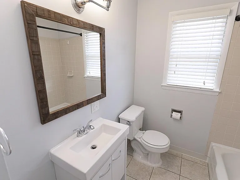 5540 Oldham St — Photo 11