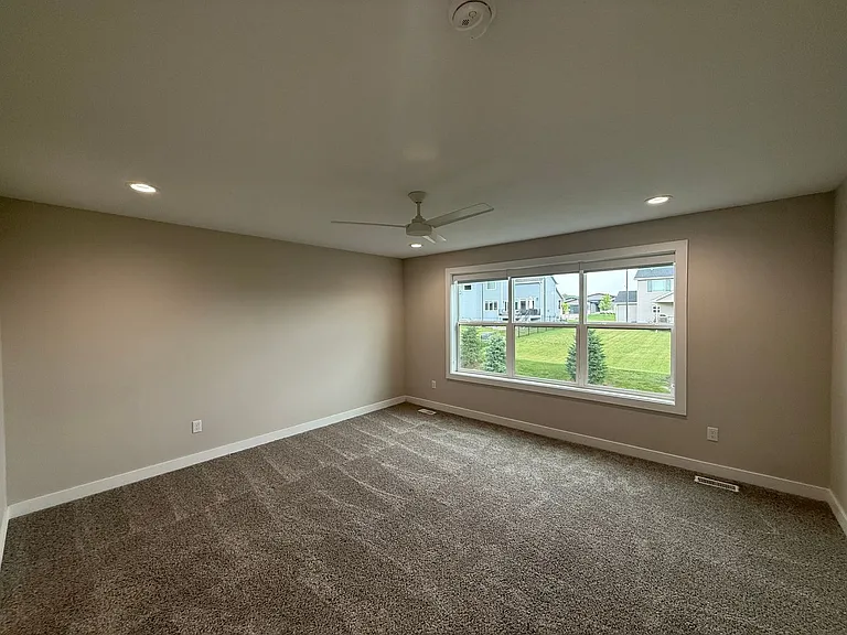 10101 Stark Dr — Photo 7