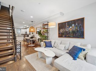 2037 Fernon St, Philadelphia, PA 19145