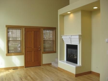 5th image of 2124 Gallatin Green Blvd APT 3