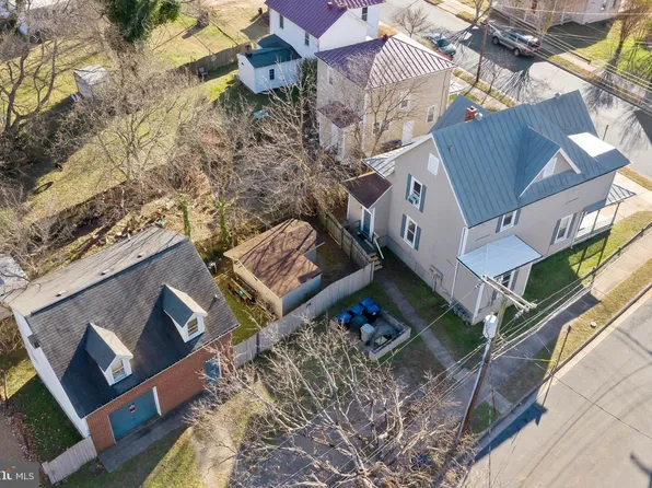 511 Spottswood St, Fredericksburg, VA 22401