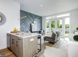 1014 1/2 17th Pl NE #7, Washington, DC 20002