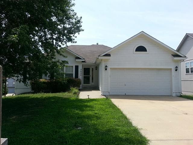 1st image of 2604 NW Richard Dr