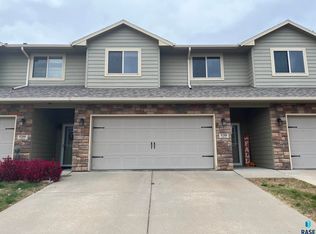 9208 W Norma Trl UNIT 2, Sioux Falls, SD 57106