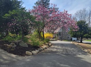 164 Stanhope Rd, Sparta, NJ 07871