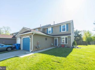 230 S Hill Dr, Westampton, NJ