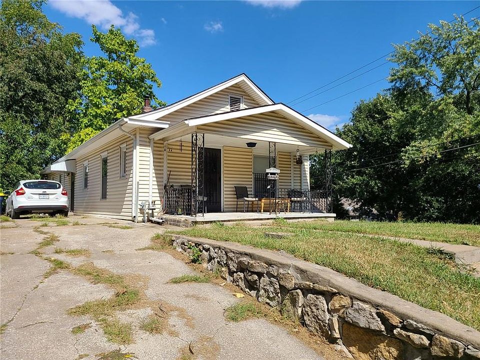 2nd image of 6042 E 13th St